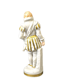 Фарфоровая статуэтка "Конкистадор" Испания