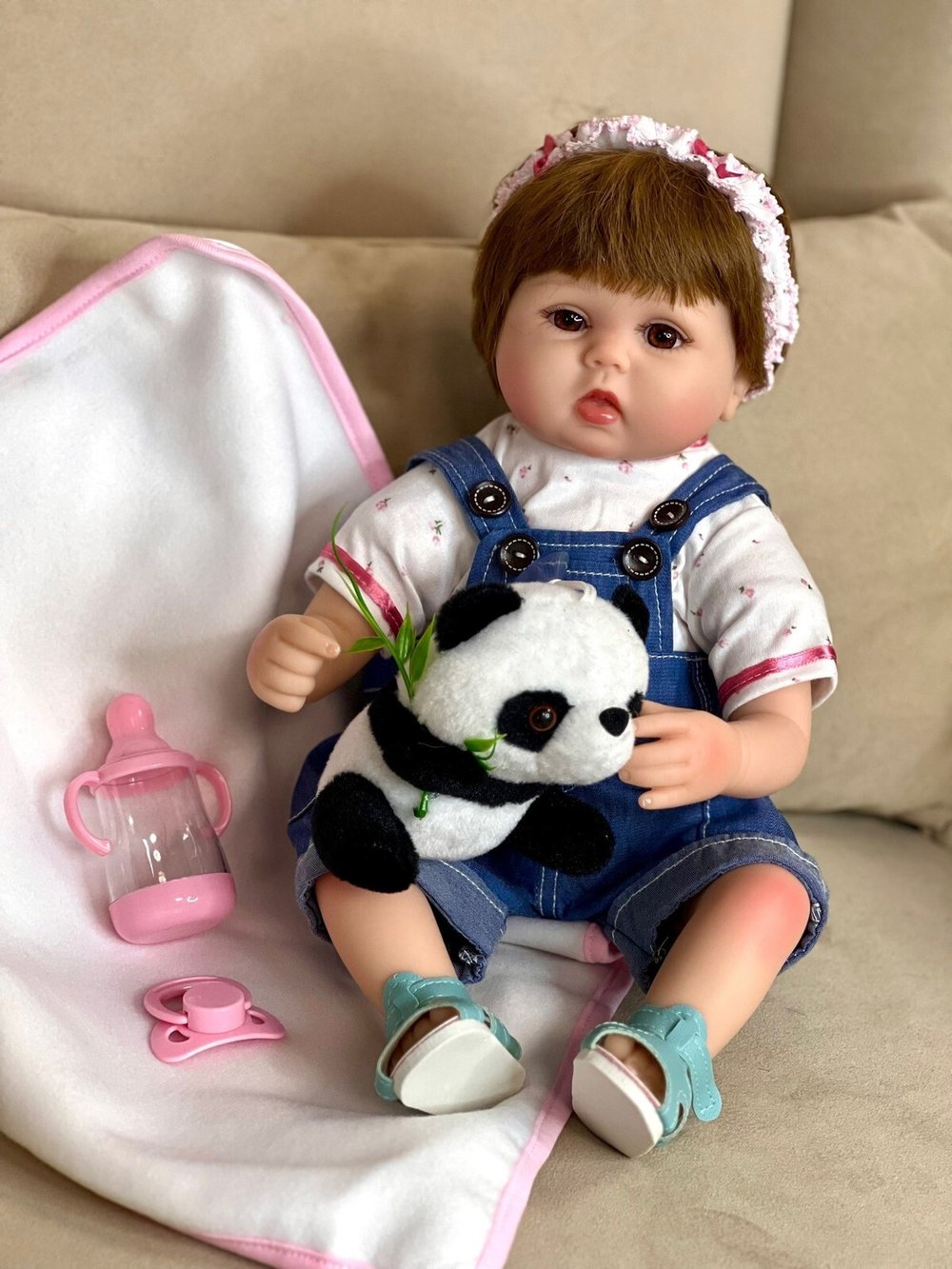 Кукла Реборн мягконабивная 42см в пакете (FA-027)