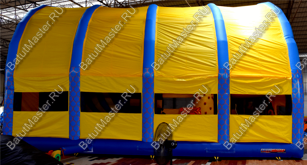 Надувной батут "Морской бриз с крышей"