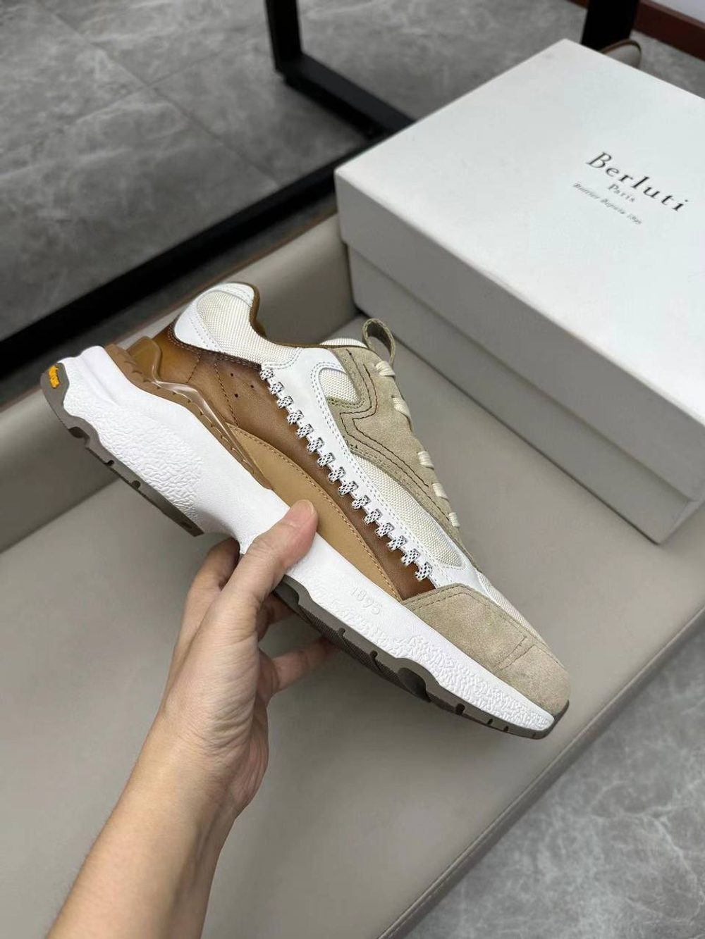 Кроссовки Berluti