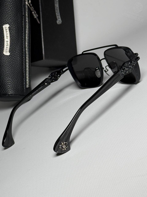 Солнечные очки Chrome Hearts