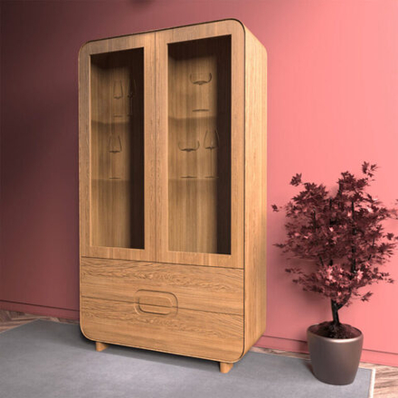 Шкаф-витрина из массива дуба Deo-2