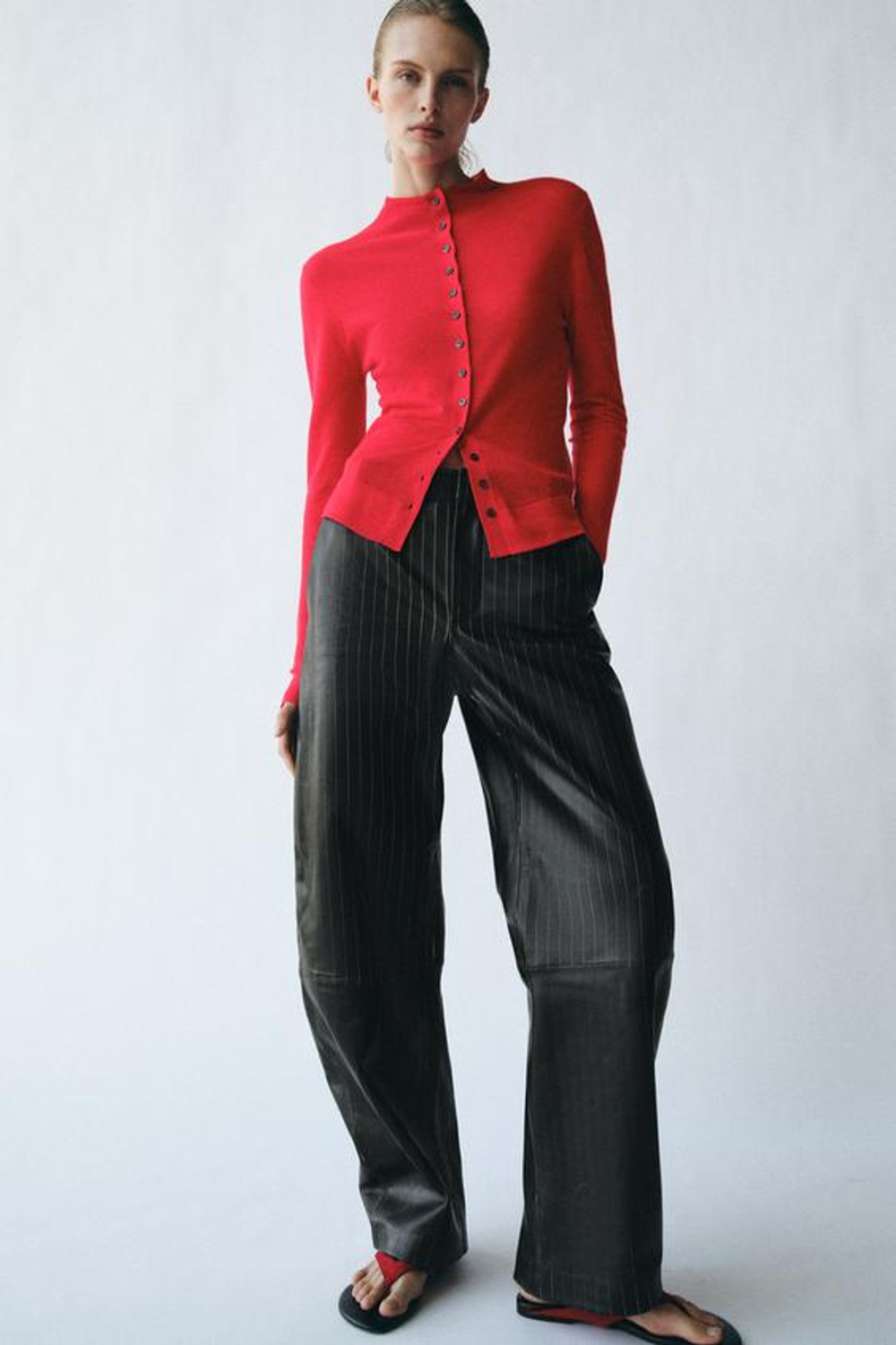 ZARA БРЮКИ ИЗ КОЖИ В ПОЛОСКУ ZW COLLECTION LIMITED EDITION, ЧЕРНЫЙ