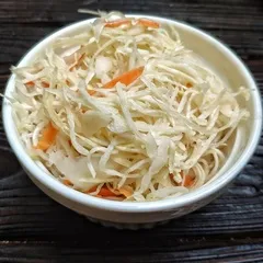 Домашняя квашеная капуста / 500 гр Домашняя квашеная капуста / 500 гр