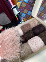 Набор итальянской фантазийной пряжи для джемпера "АННА КАРЕНИНА"; Состав: кашемир, кидмохер, меринос, альпака, хлопок, люрекс, пайетки. общий вес: 540 гр