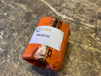 Втулка F06/18102