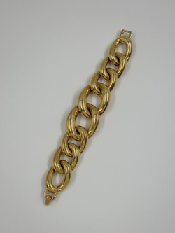 Массивный браслет Givenchy