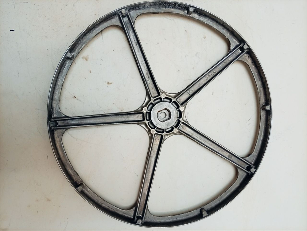 S1WTF3002A кт14 Шкив для стиральной машины Siemens Bosch 5550000034 б/у