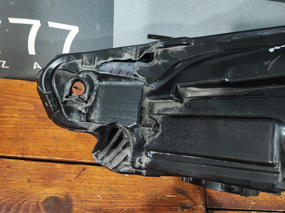 Фара правая LED Chery Tiggo 7 Pro 20-24 Б/У Оригинал 605000200AA