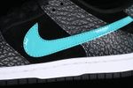 Nike SB Dunk Low atmos Elephant