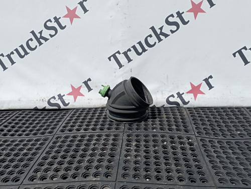 Патрубок воздушного фильтра