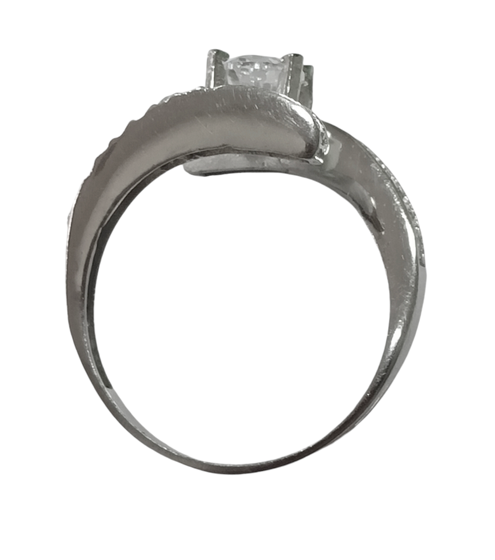 Ювелирное кольцо из серебра от бренда "Эстерелла"