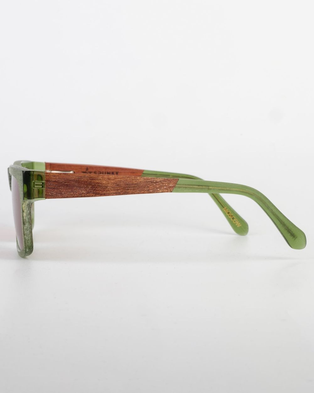 Купить Очки солнцезащитные Spunky MARS 6 Green Wood / Dark brown lens Очки солнцезащитные Spunky MARS 6 Green Wood / Dark brown lens