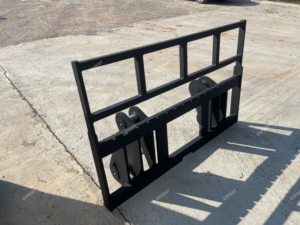 Каретка быстросъемная для экскаватора-погрузчика