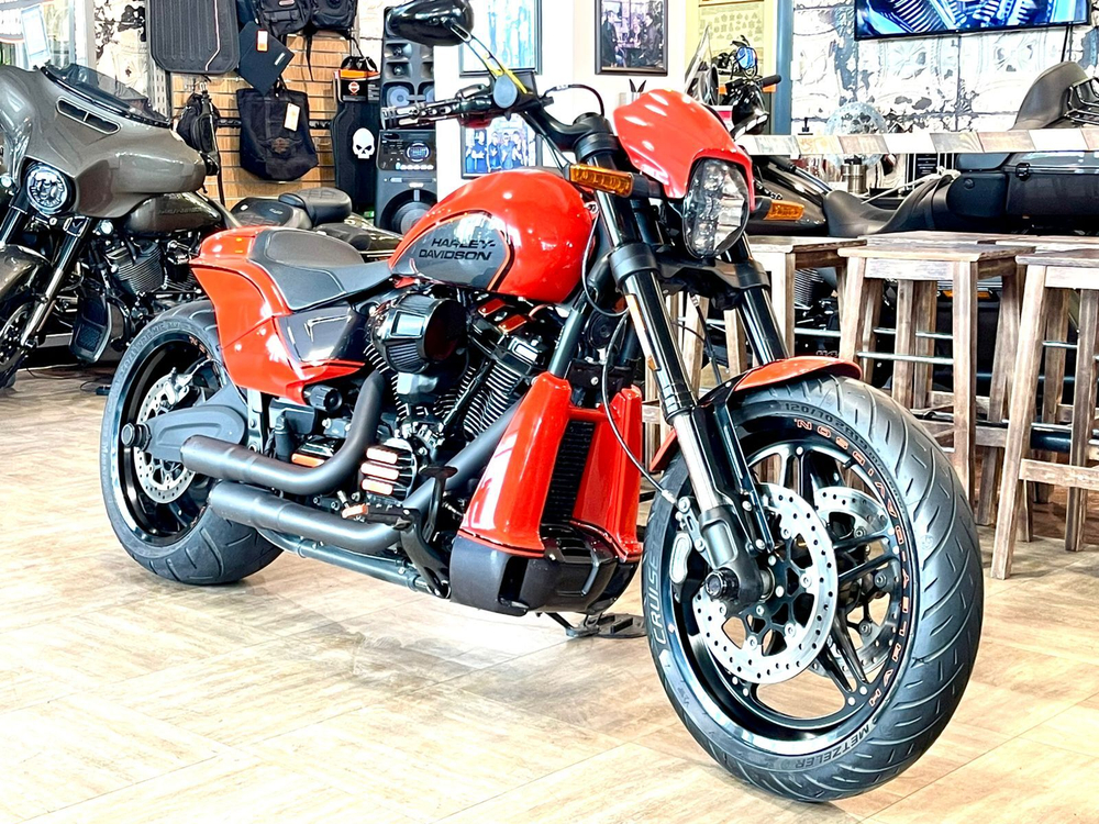 Harley-Davidson FXDR 114 (2020) Baja Orange