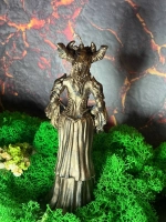 Богиня со змеями