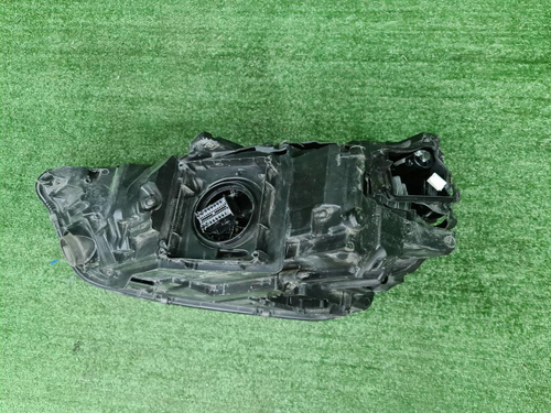 Битая Фара правая Audi Q5 2 80A (2017-2020) LED