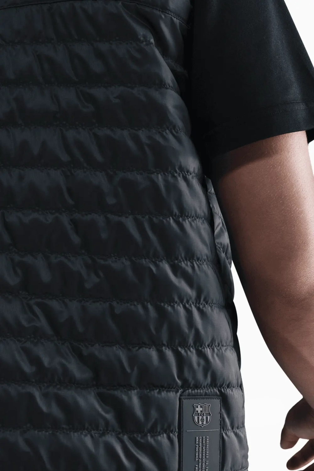 Жилет Nike FC Barcelona 25/26 Windrunner - черный