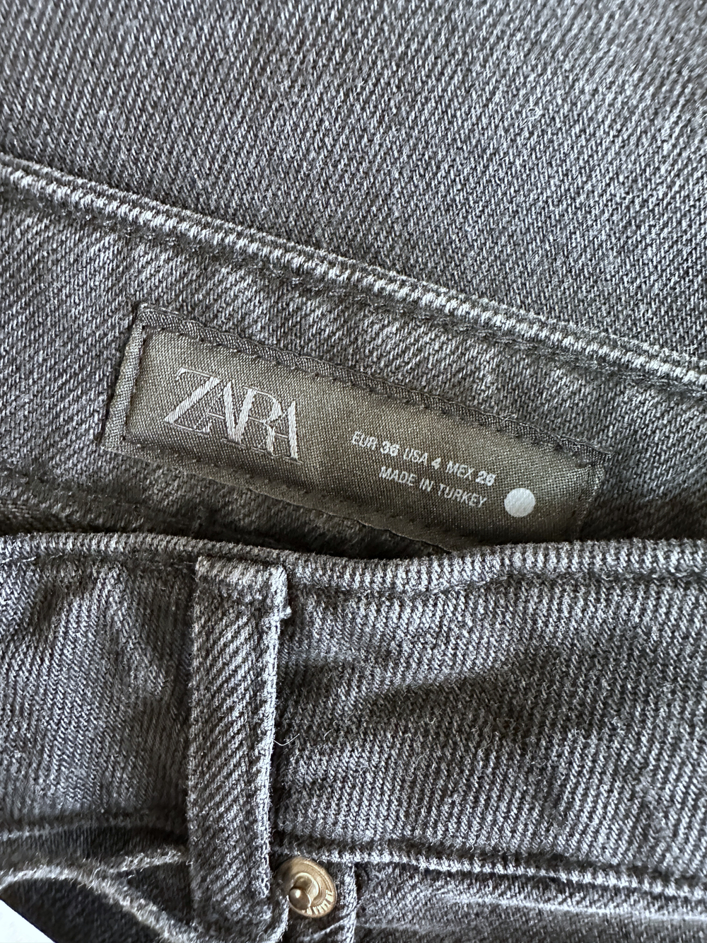 Джинсы Zara