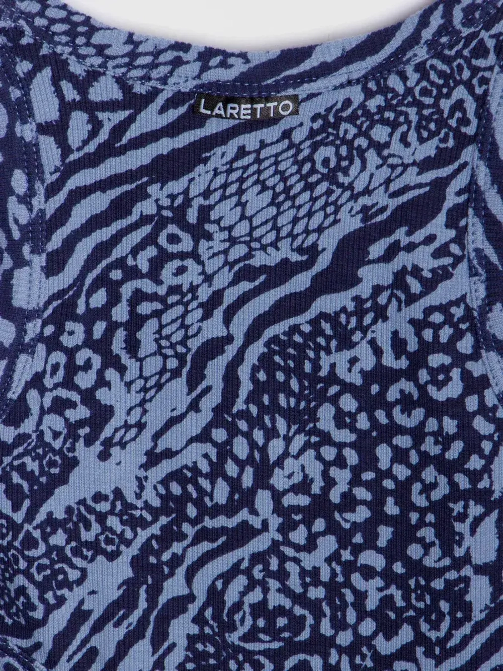 Платье для девочки летнее с вырезом