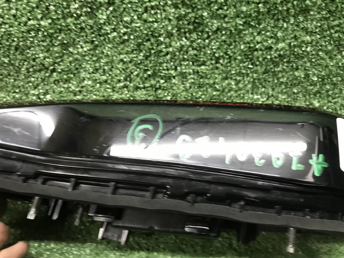 Фонарь левый внутренний BMW X5 G05 (2018-2023)