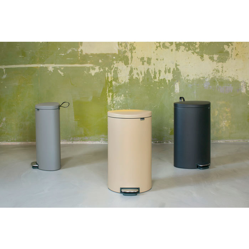 Мусорный бак с педалью 40л FB Brabantia Минерально-золотой