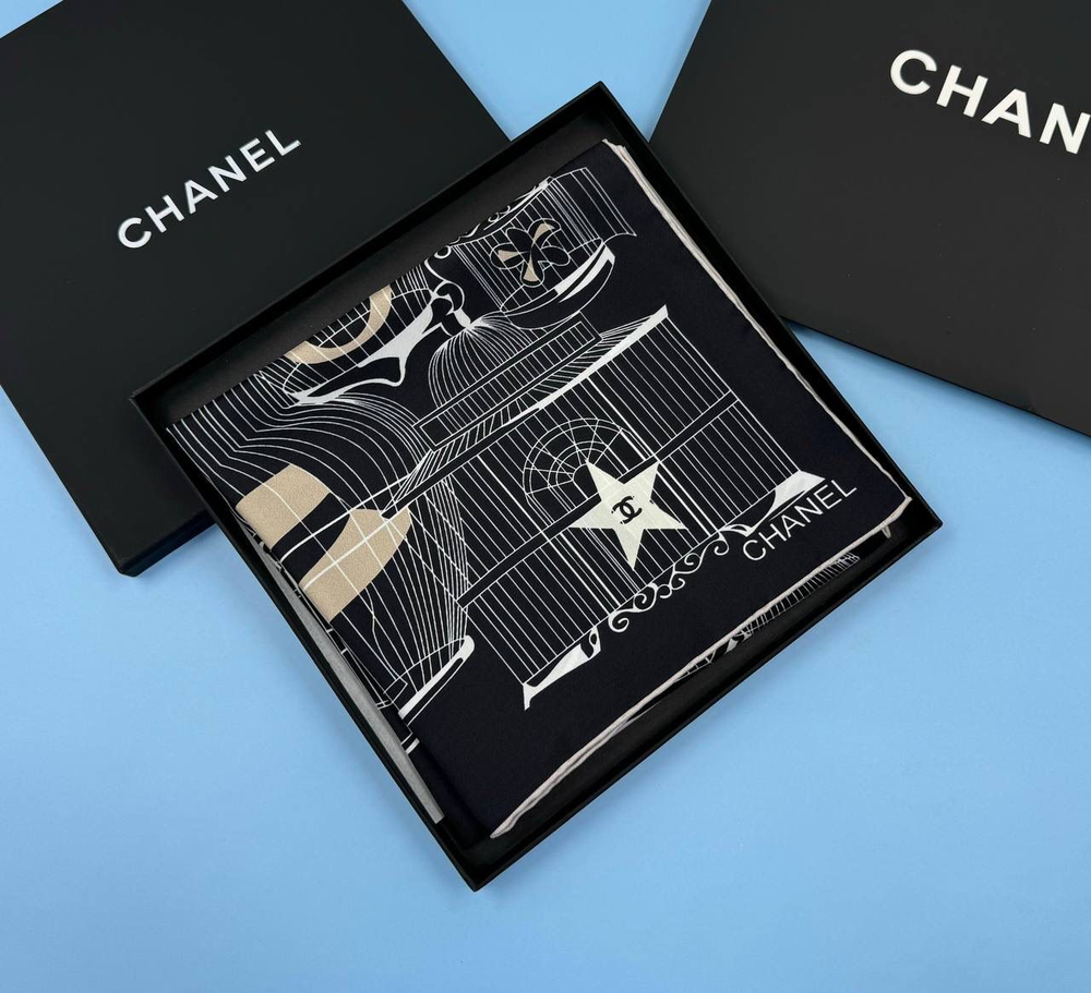 Платок CHANEL