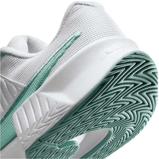 Кроссовки женские Nike Zoom GP Challenge Pro HC