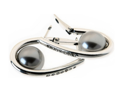 "Эол" серьги в серебряном покрытии из коллекции "Жемчужная" от  Jenavi  с английским замком