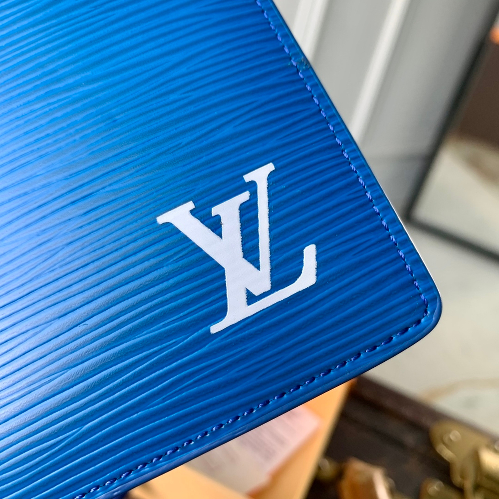 Louis Vuitton Multiple Wallet