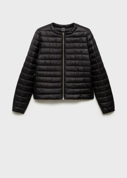 Короткий стеганый анорак с карманами