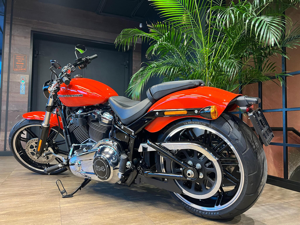 BREAKOUT 114 2020 MY