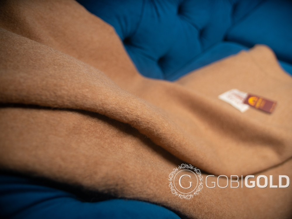 Одеяло тканое из 100% верблюжьей шерсти 150х200 см. (GOBI SUN) - камел