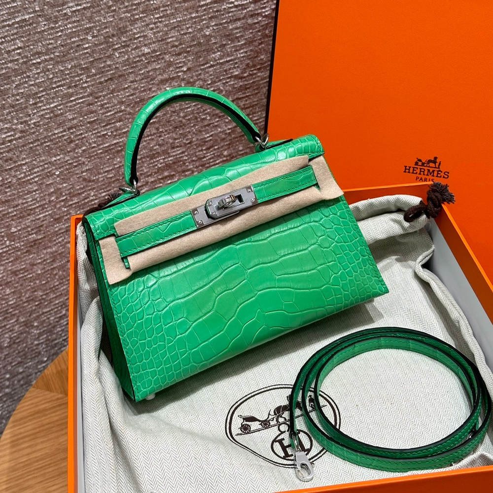 Hermes Kelly 19
