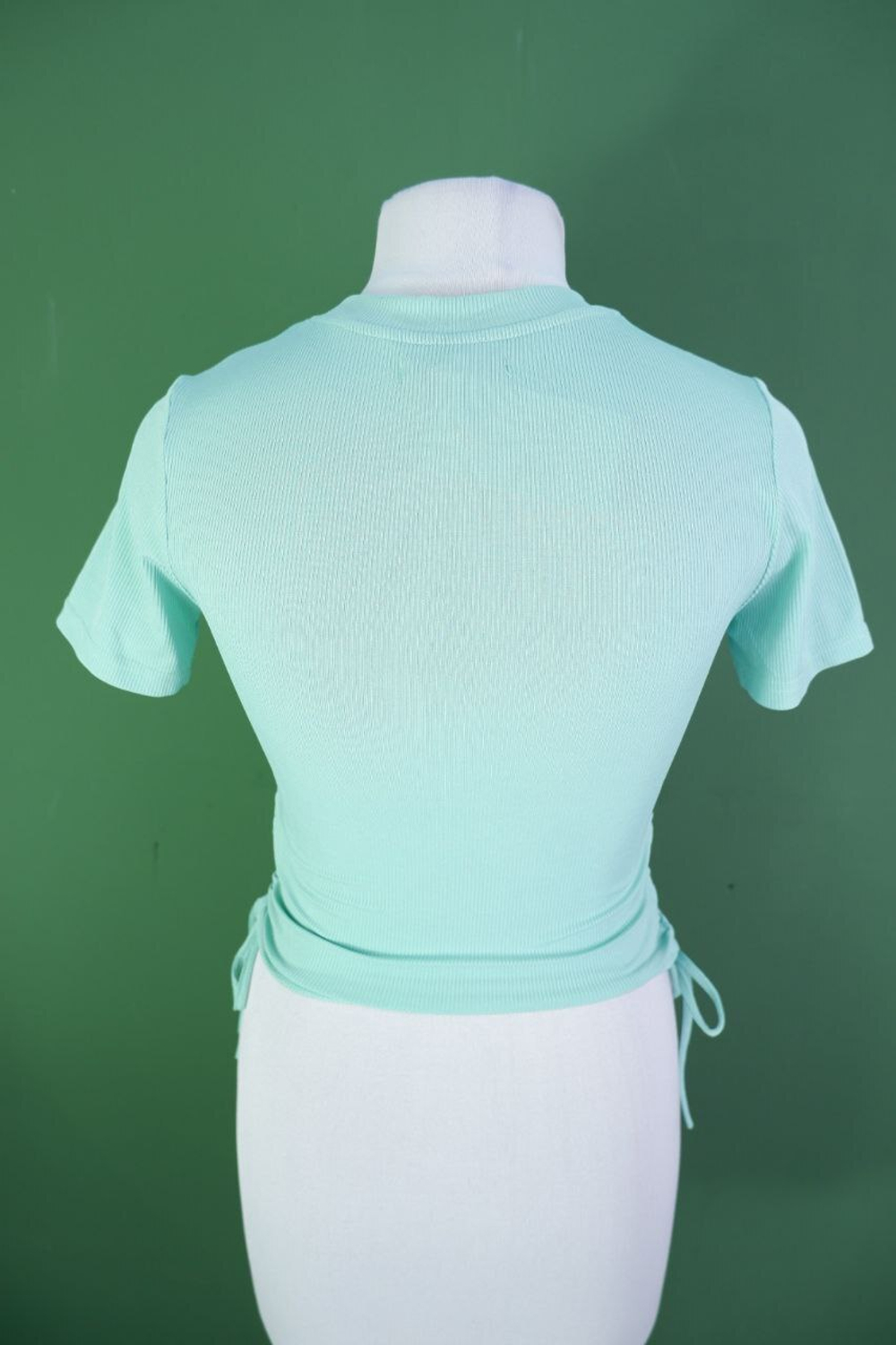 Футболка Sinsay стильная 44-46 размер