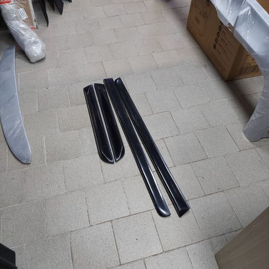 Листва (молдинги) на двери для Audi A4 B6