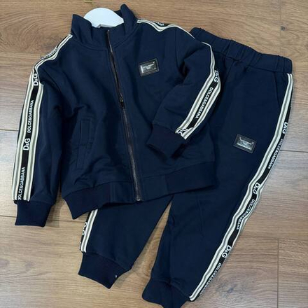 Костюм Dolce&Gabbana