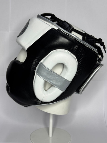 Шлем боксерский полная защита  Arcada черный/белый