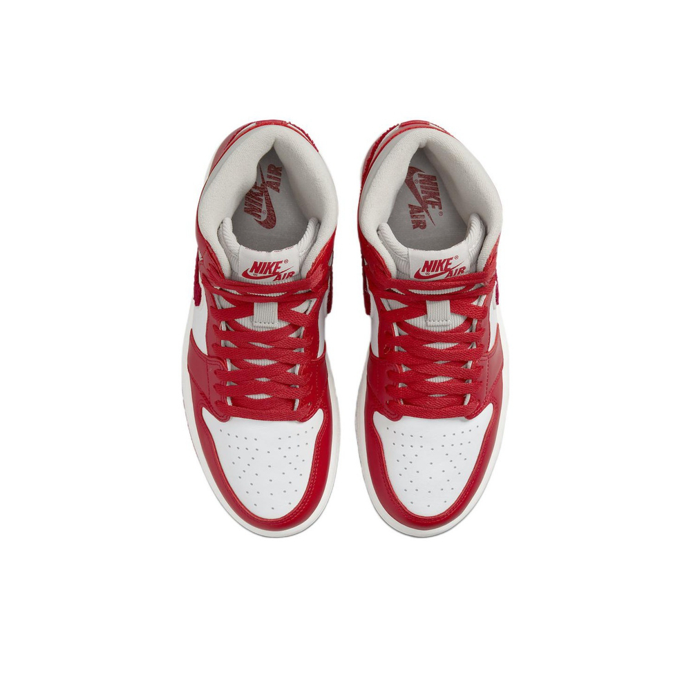 Кроссовки Air Jordan 1 High OG Newstalgia Chenille