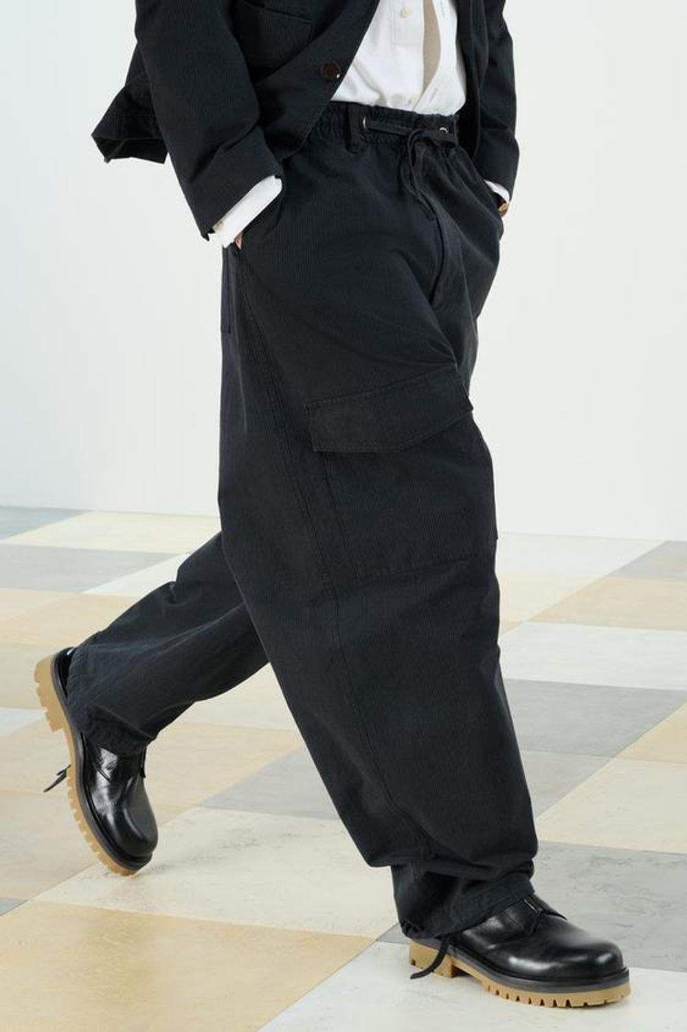 ZARA БРЮКИ СВОБОДНОГО КРОЯ ИЗ ХЛОПЧАТОБУМАЖНОЙ ТКАНИ, ТЕМНО-СИНИЙ