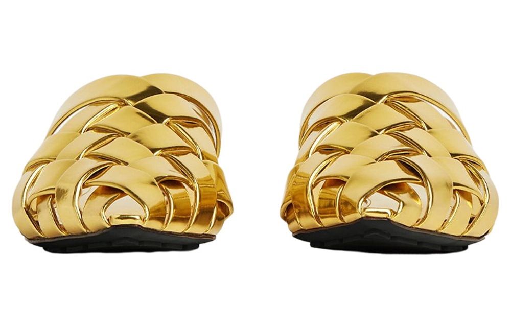 Bottega Veneta Closed Toe Slippers Women"s Gold