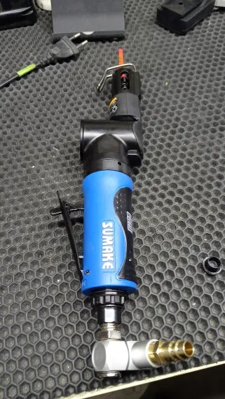 Пила сабельная пневматическая ST-BW300