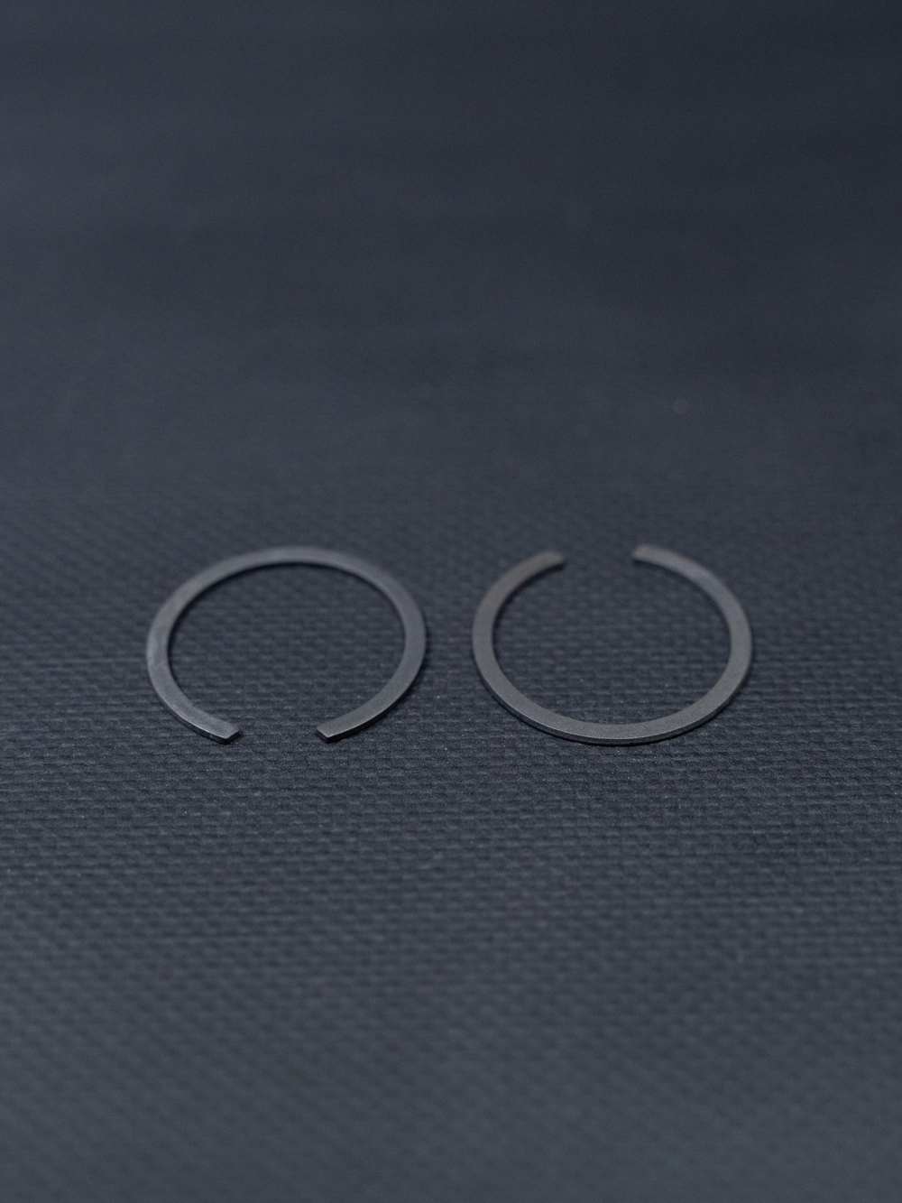 Стопорное кольцо 35