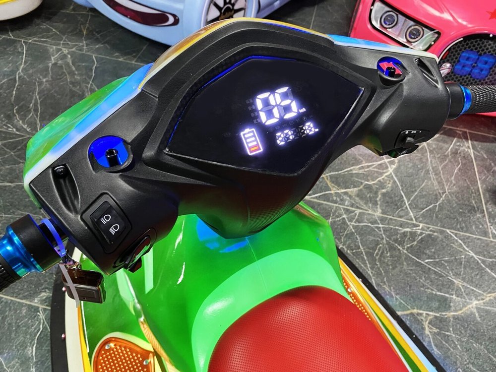 Прокатный аттракцион «Аквабайк» Электромобиль