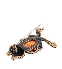AM-1963 Брошь «Лягушка» (латунь, янтарь)