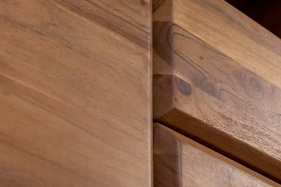 Шкаф Actual из массива акации, 173х110 см