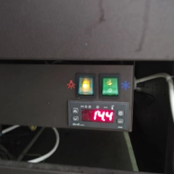 Витрина холодильная 900