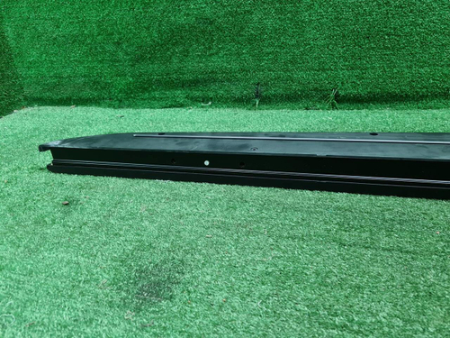 Подножка левая Bentley Bentayga (2015-н.в.)