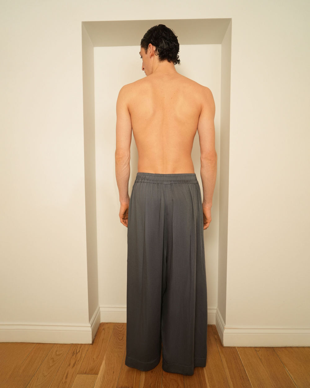 Брюки мужские серые