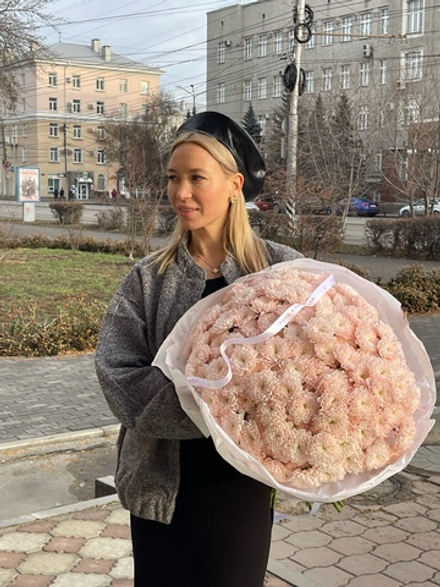 Гранд Букет из персиковой хризантемы